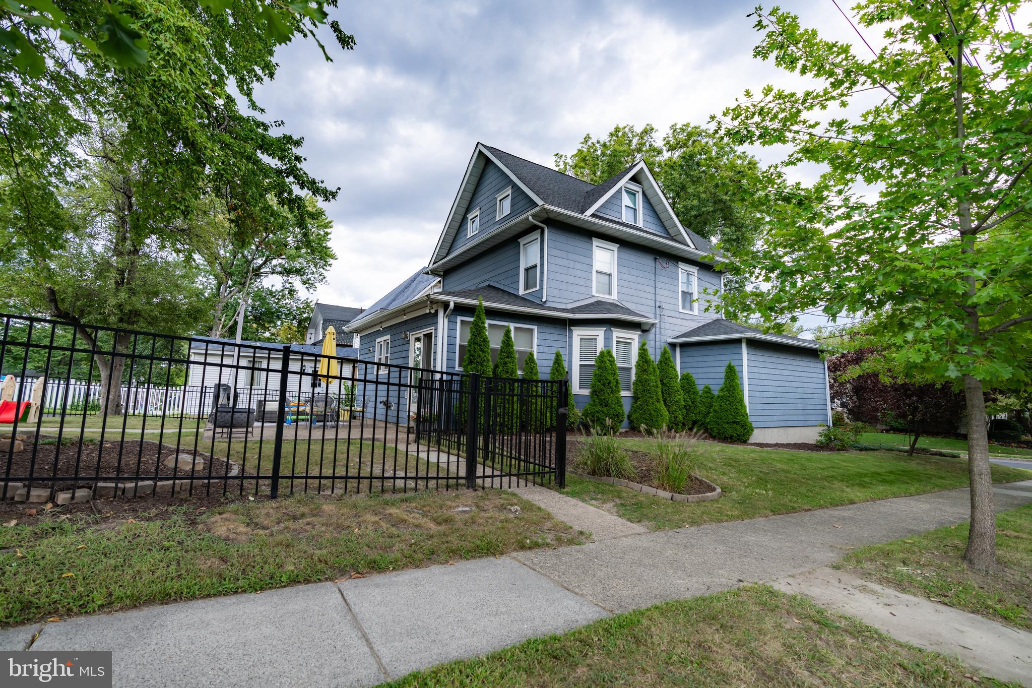 178 CEDARCROFT AVENUE