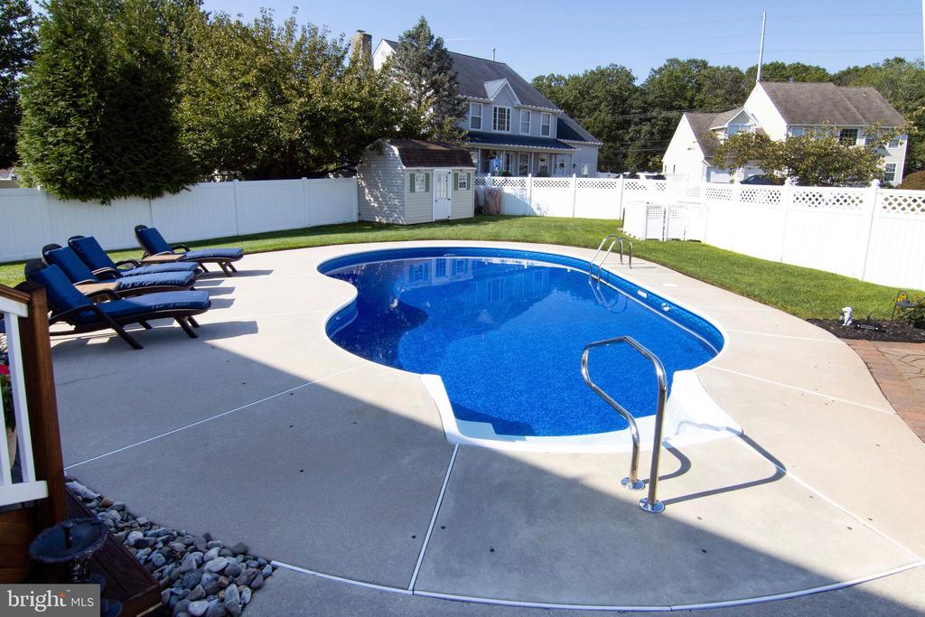28 GLEN BURNIE DRIVE