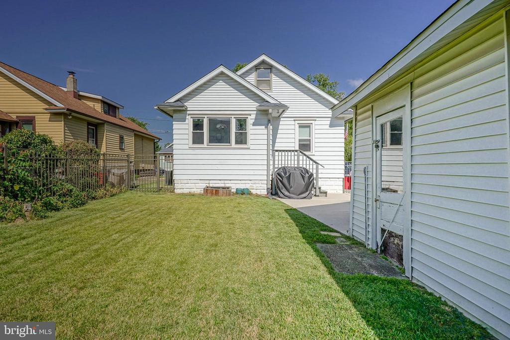 50 E COLLINGSWOOD AVENUE