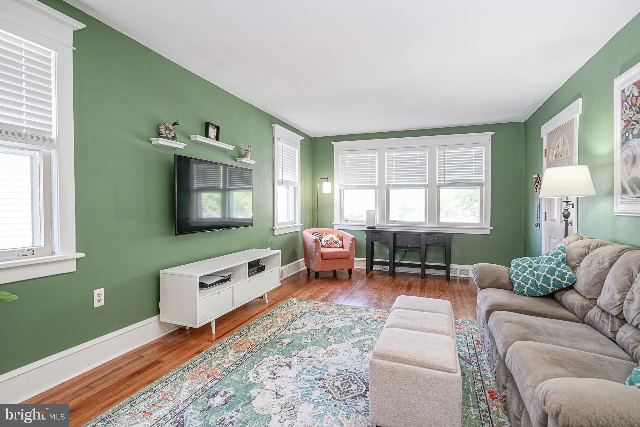 50 E COLLINGSWOOD AVENUE