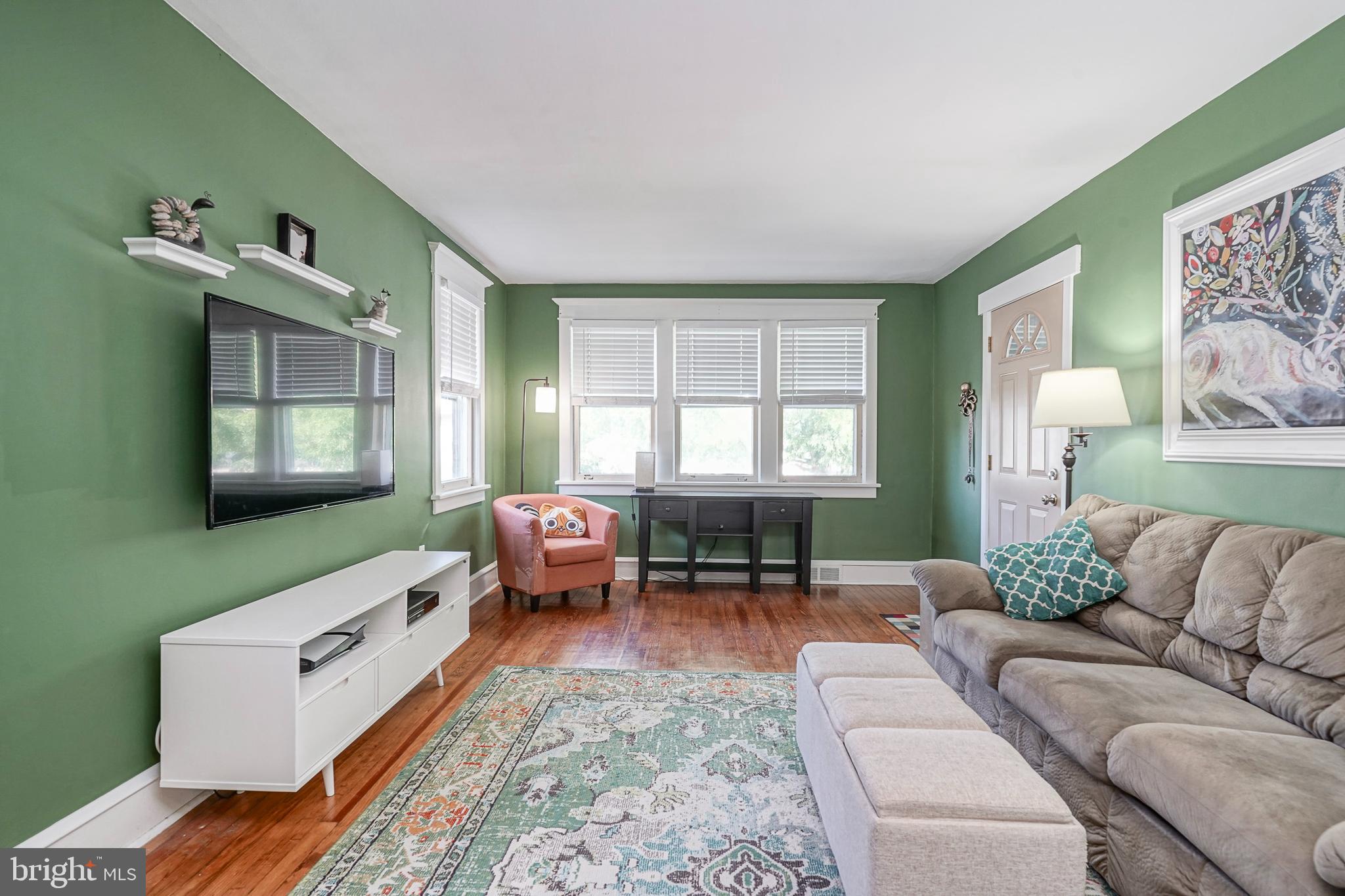 50 E COLLINGSWOOD AVENUE