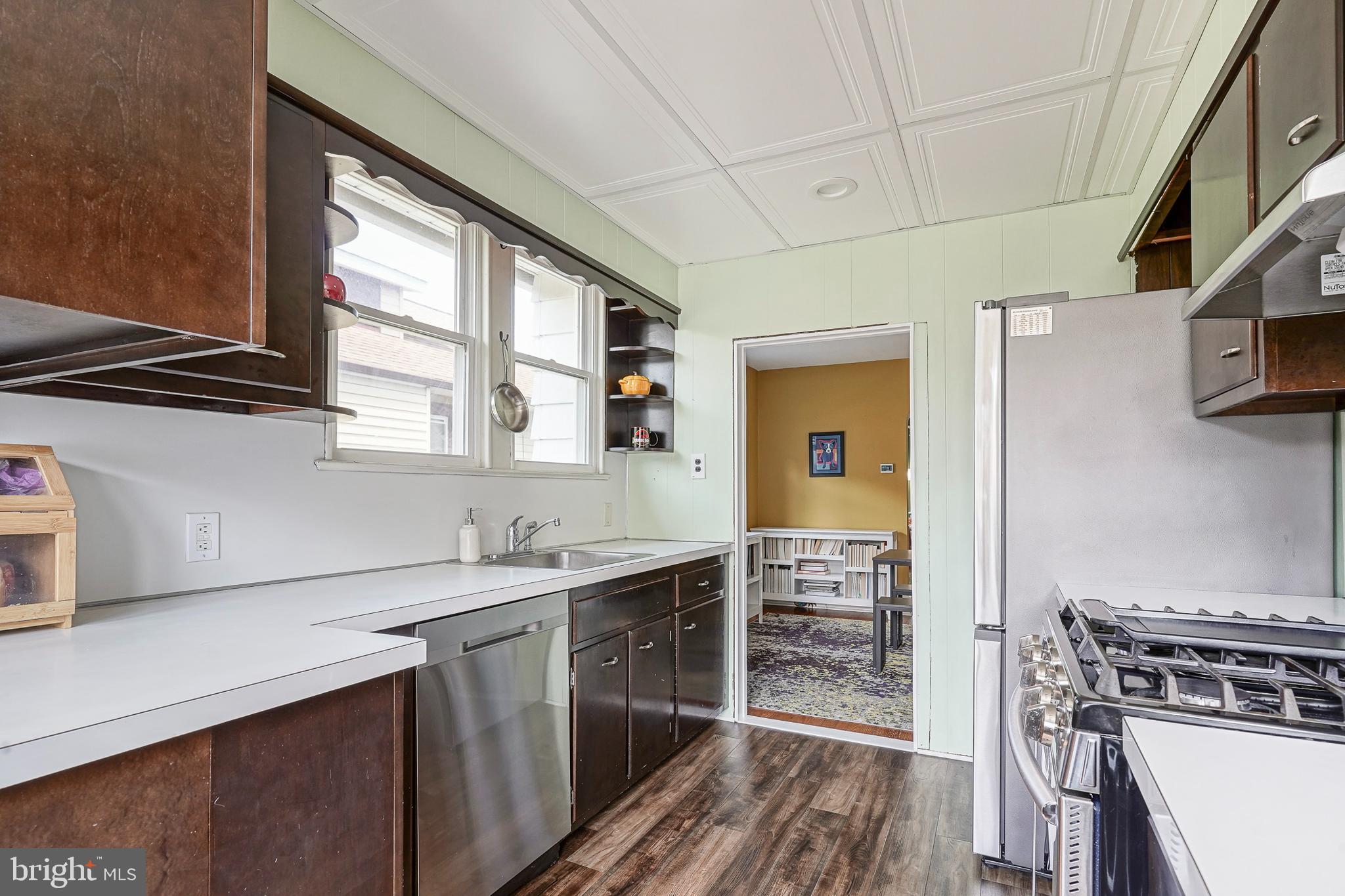 50 E COLLINGSWOOD AVENUE