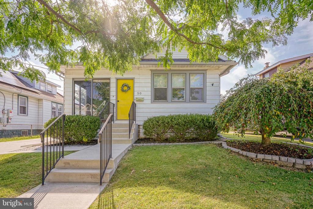 50 E COLLINGSWOOD AVENUE
