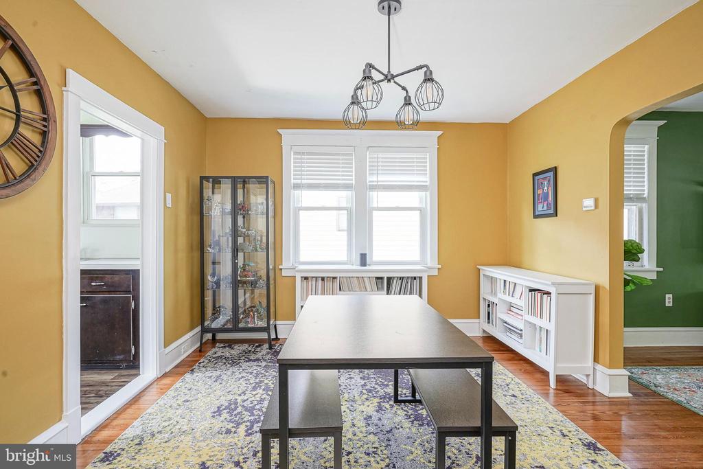 50 E COLLINGSWOOD AVENUE