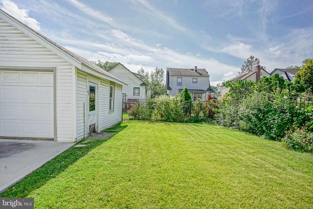 50 E COLLINGSWOOD AVENUE