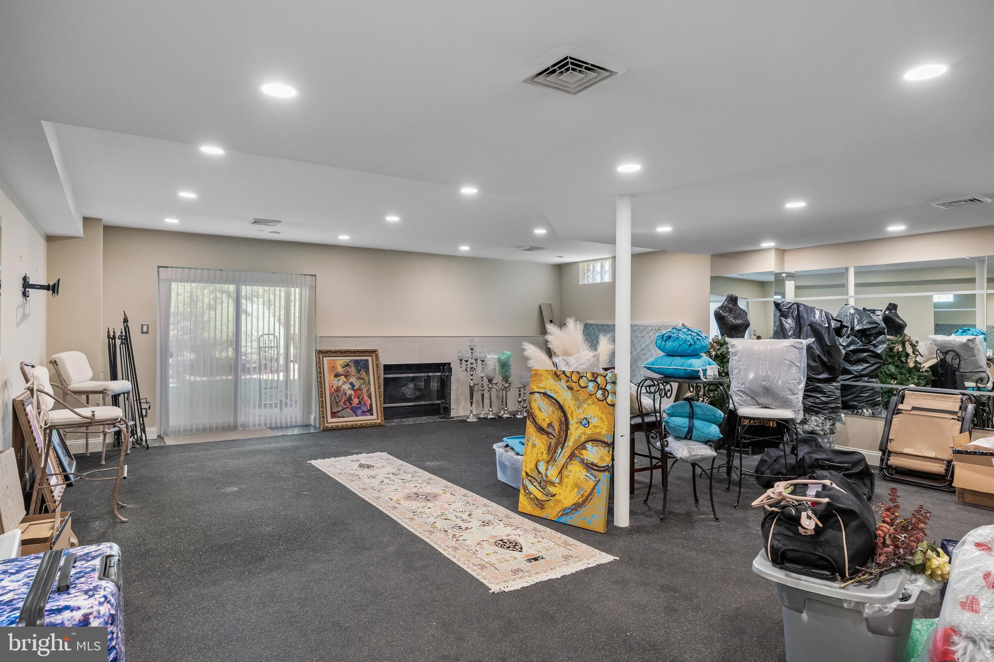 1601 CHANTICLEER
