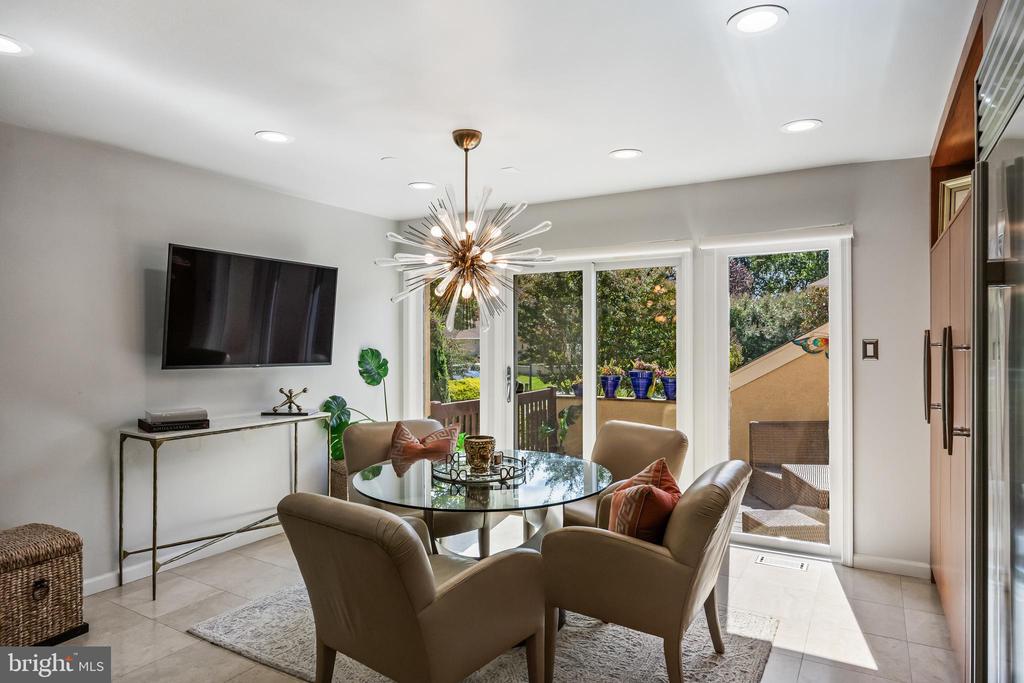 1601 CHANTICLEER