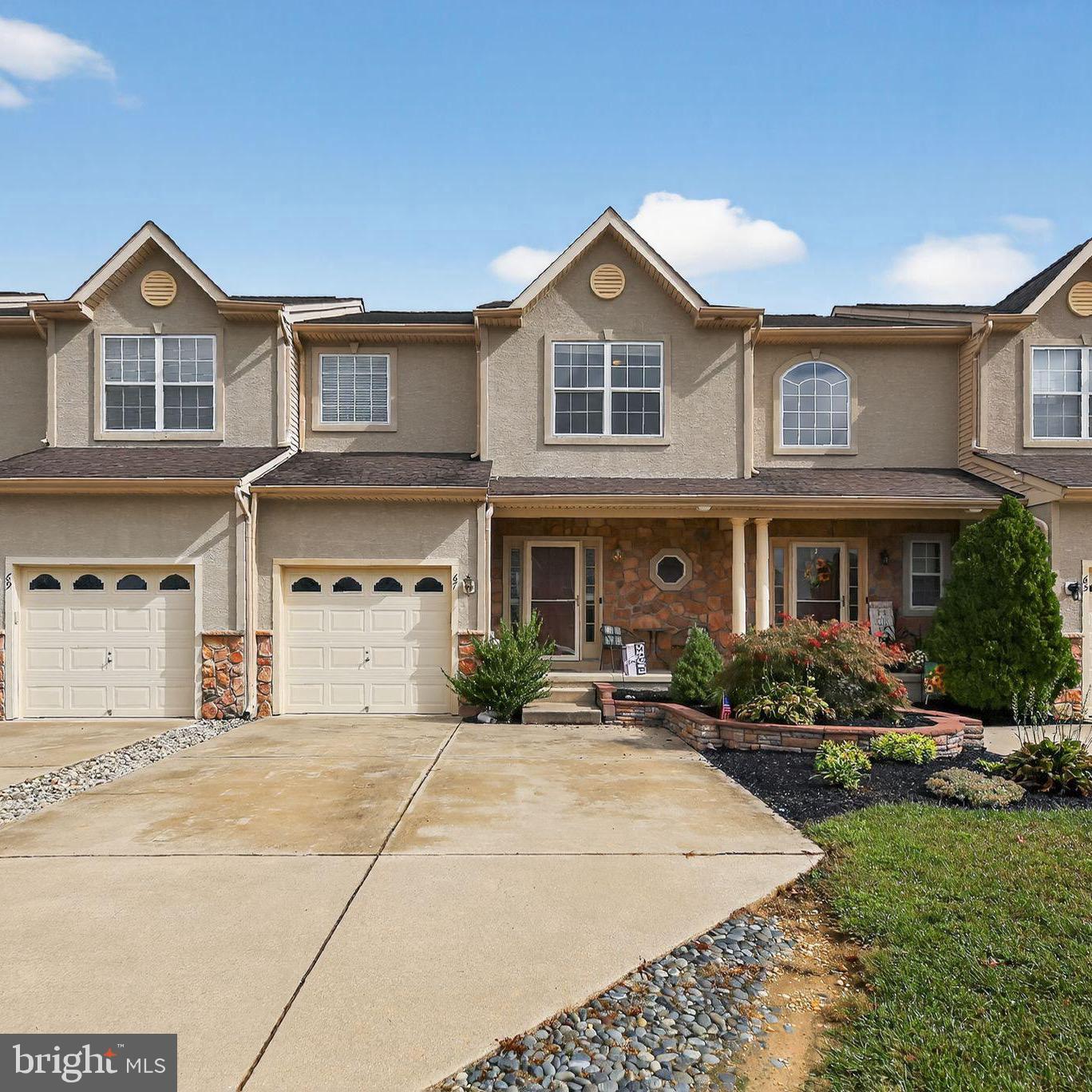67 GLACIER DRIVE