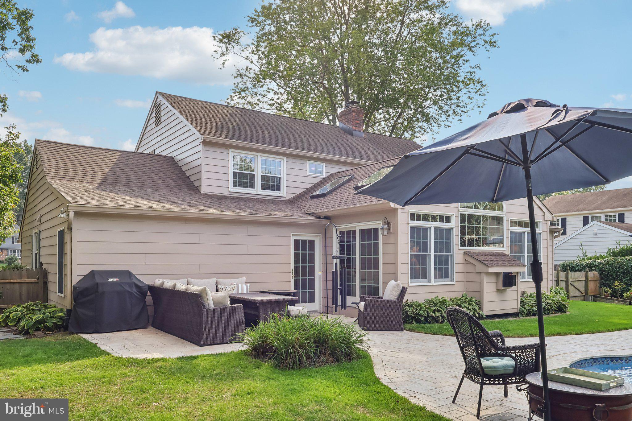 116 SPLIT RAIL DRIVE