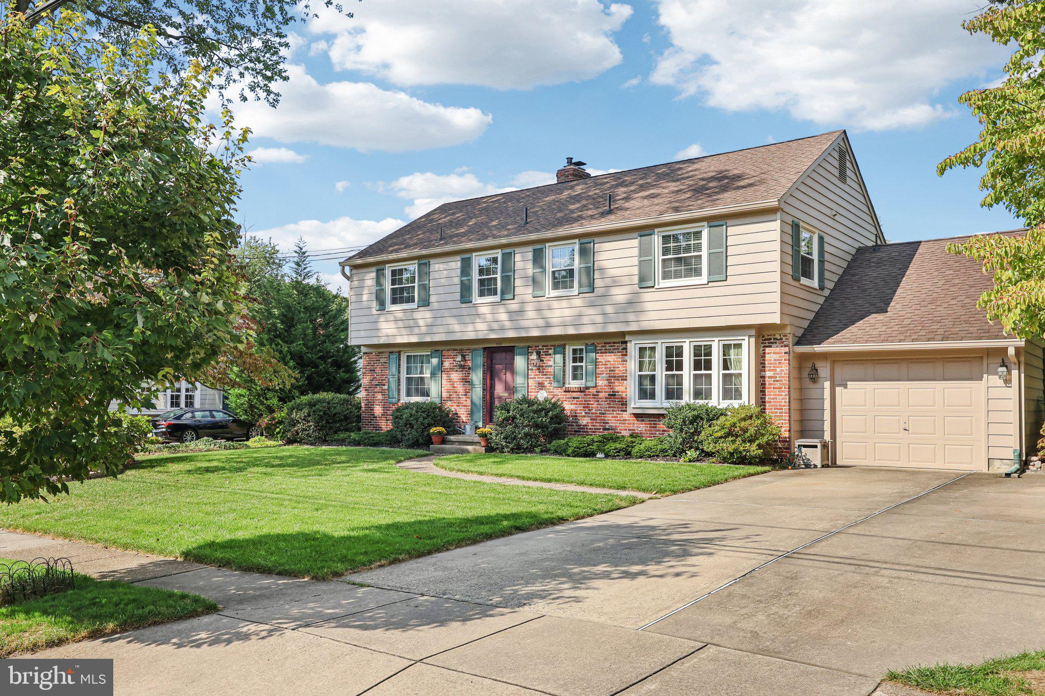 116 SPLIT RAIL DRIVE