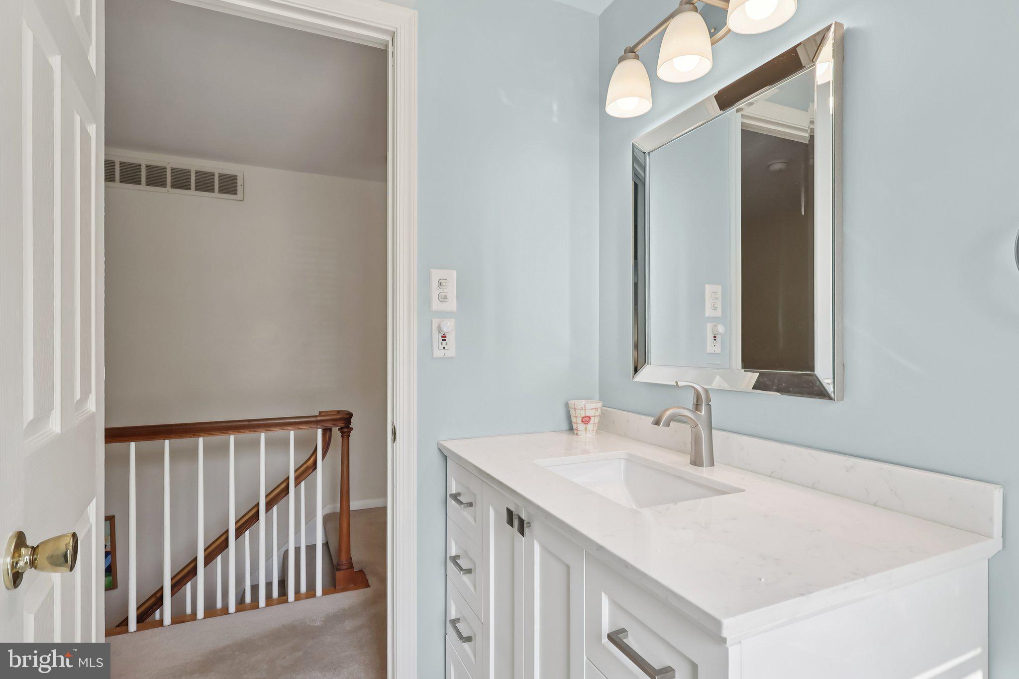 116 SPLIT RAIL DRIVE