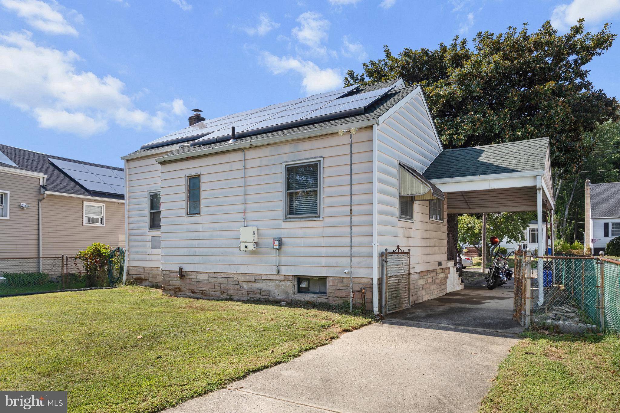 38 SARTORI AVENUE