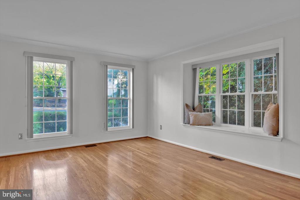 13 BROOKVIEW DRIVE