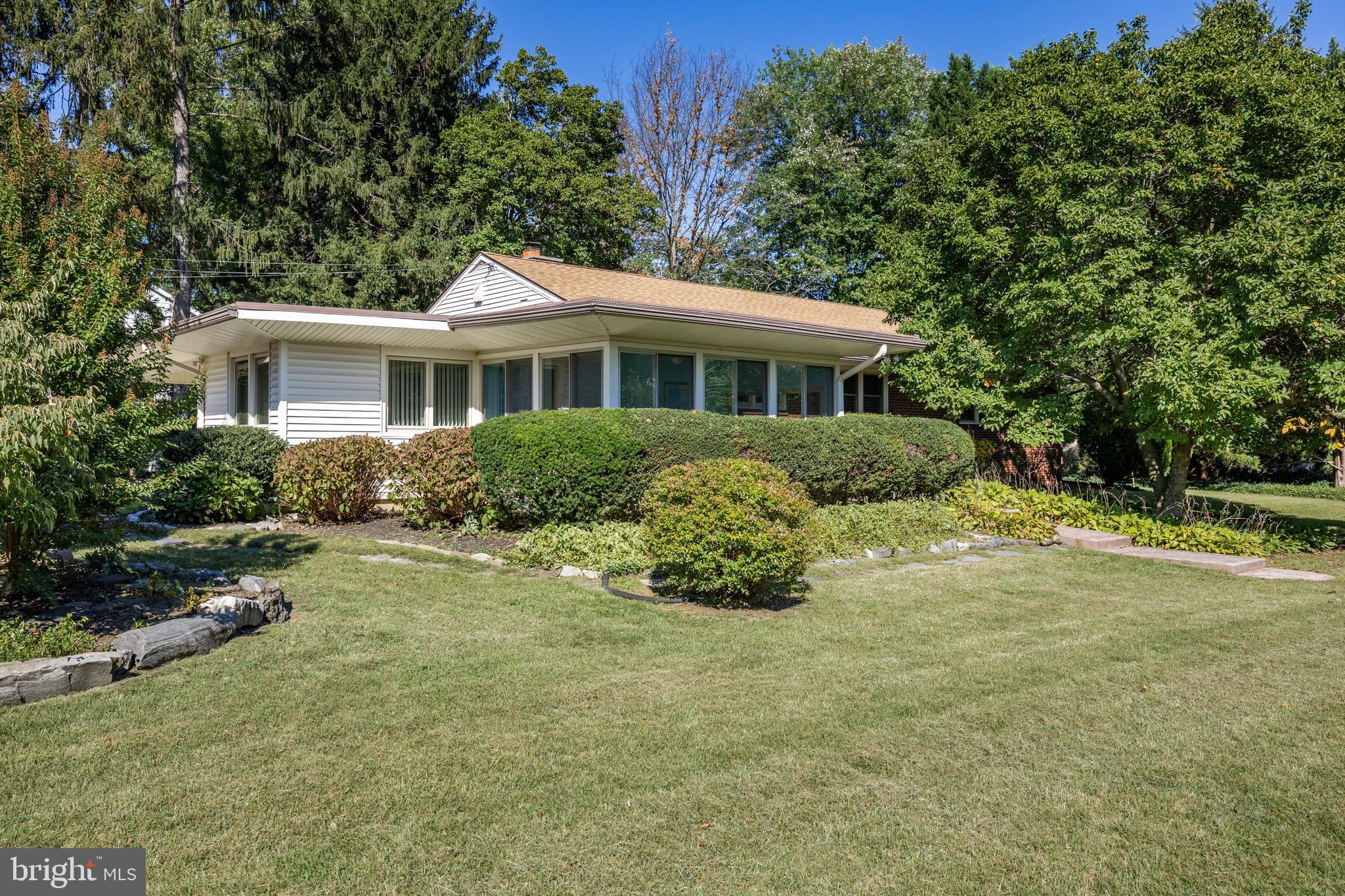 311 SAINT JAMES AVENUE