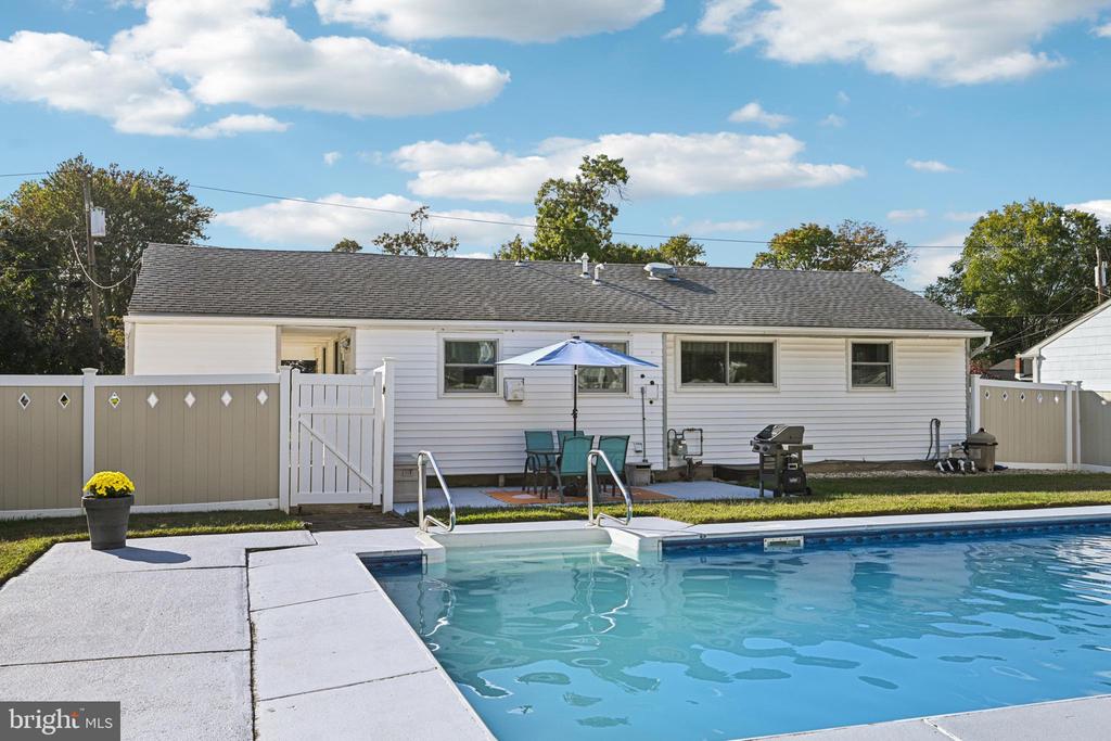 73 CLEMENT DRIVE