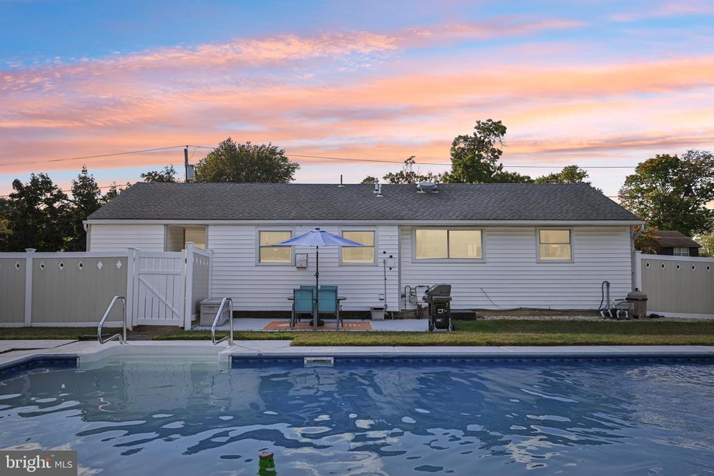 73 CLEMENT DRIVE