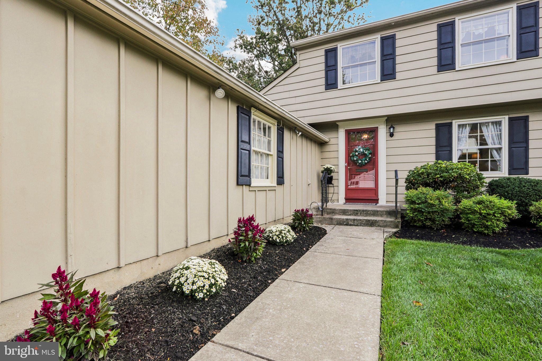 525 PELHAM ROAD