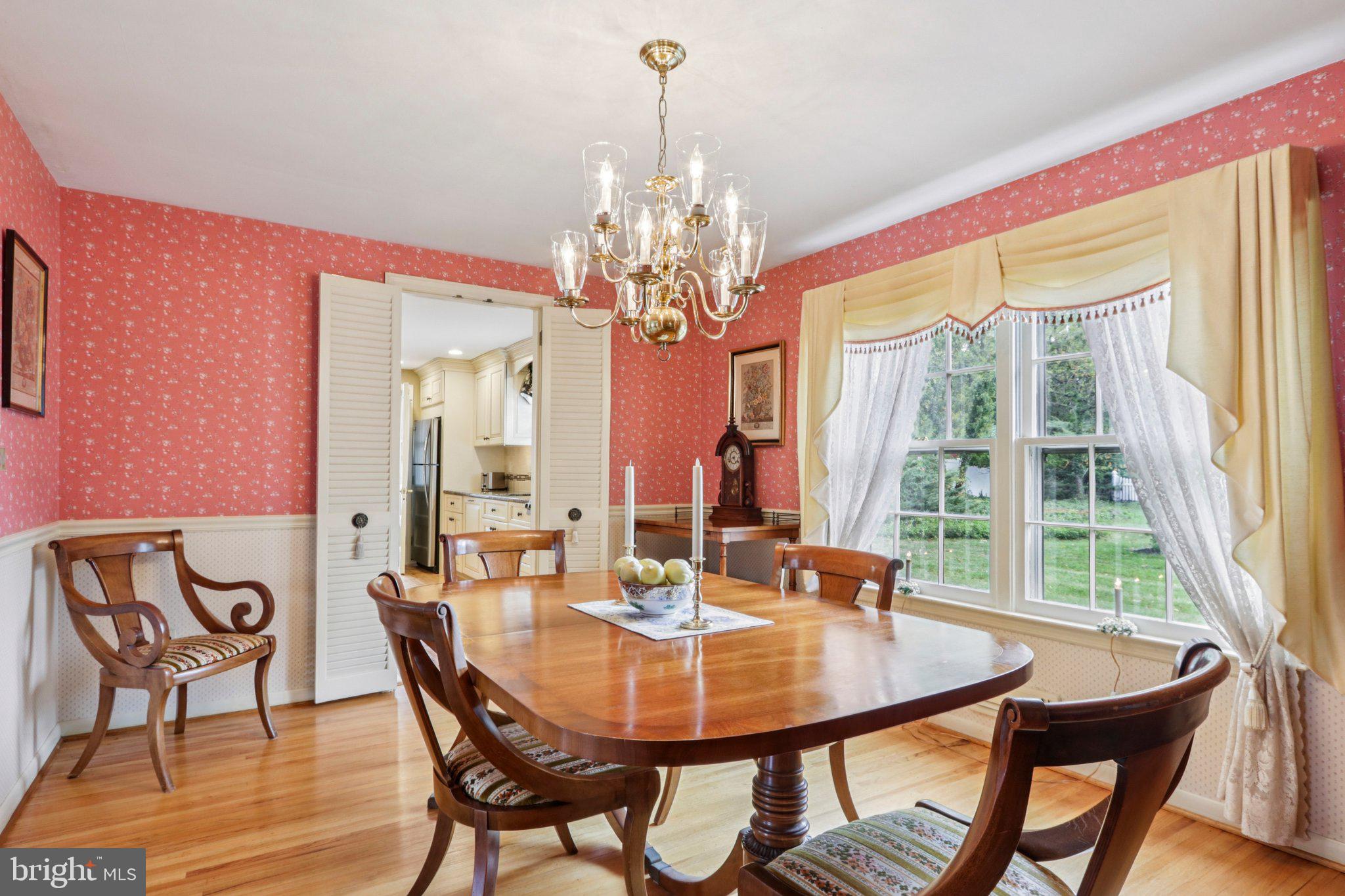 525 PELHAM ROAD