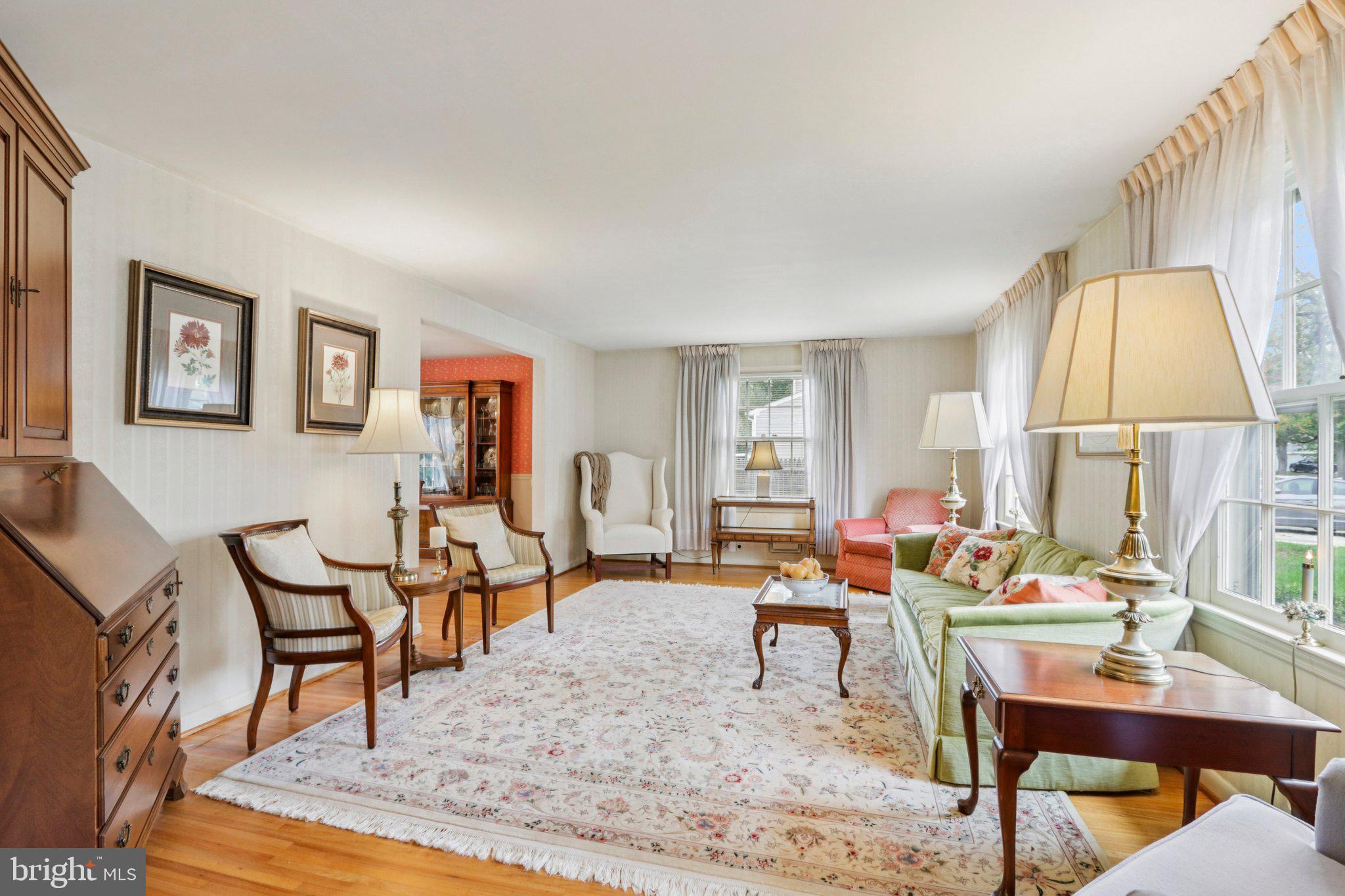 525 PELHAM ROAD