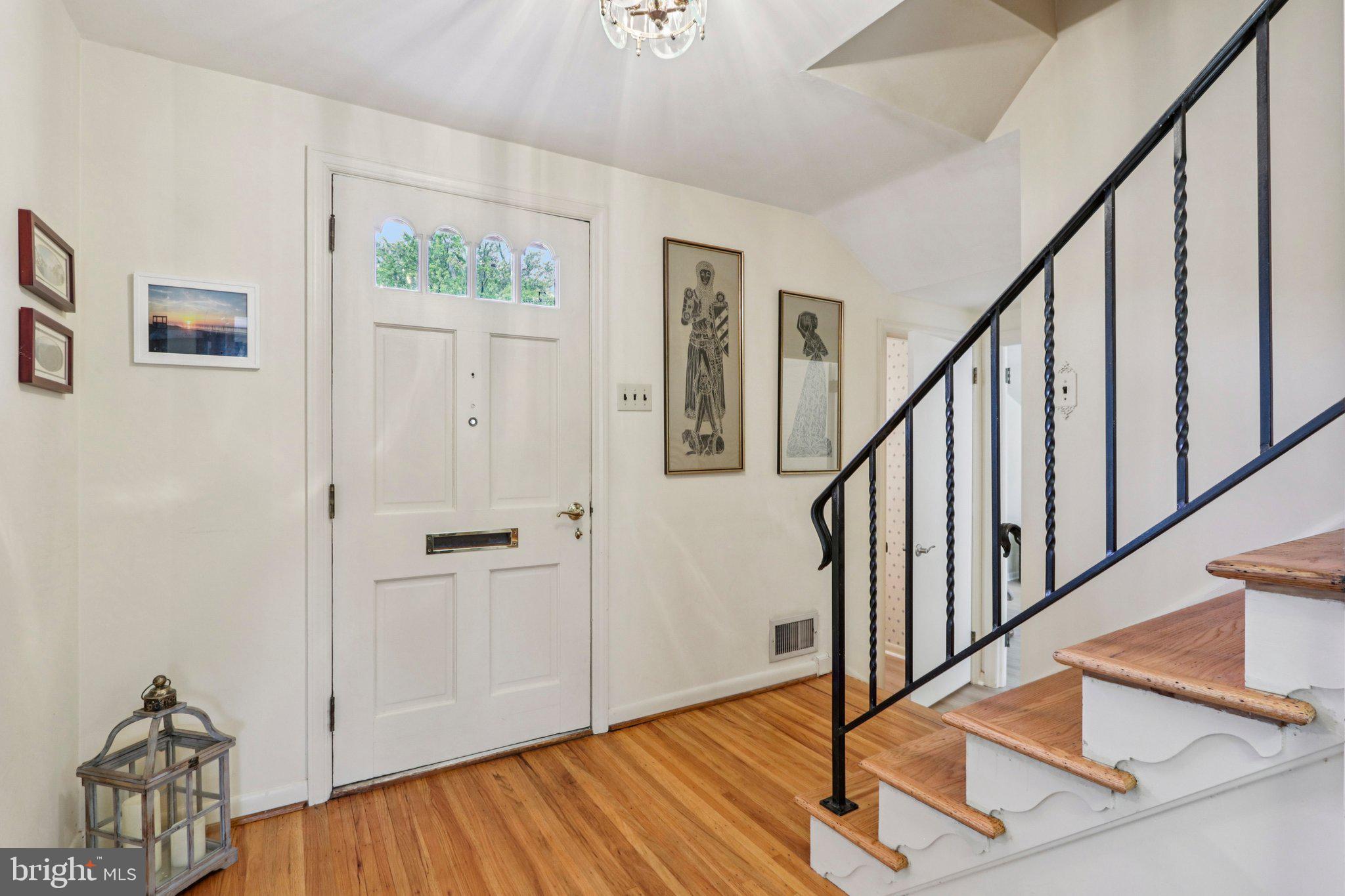 525 PELHAM ROAD