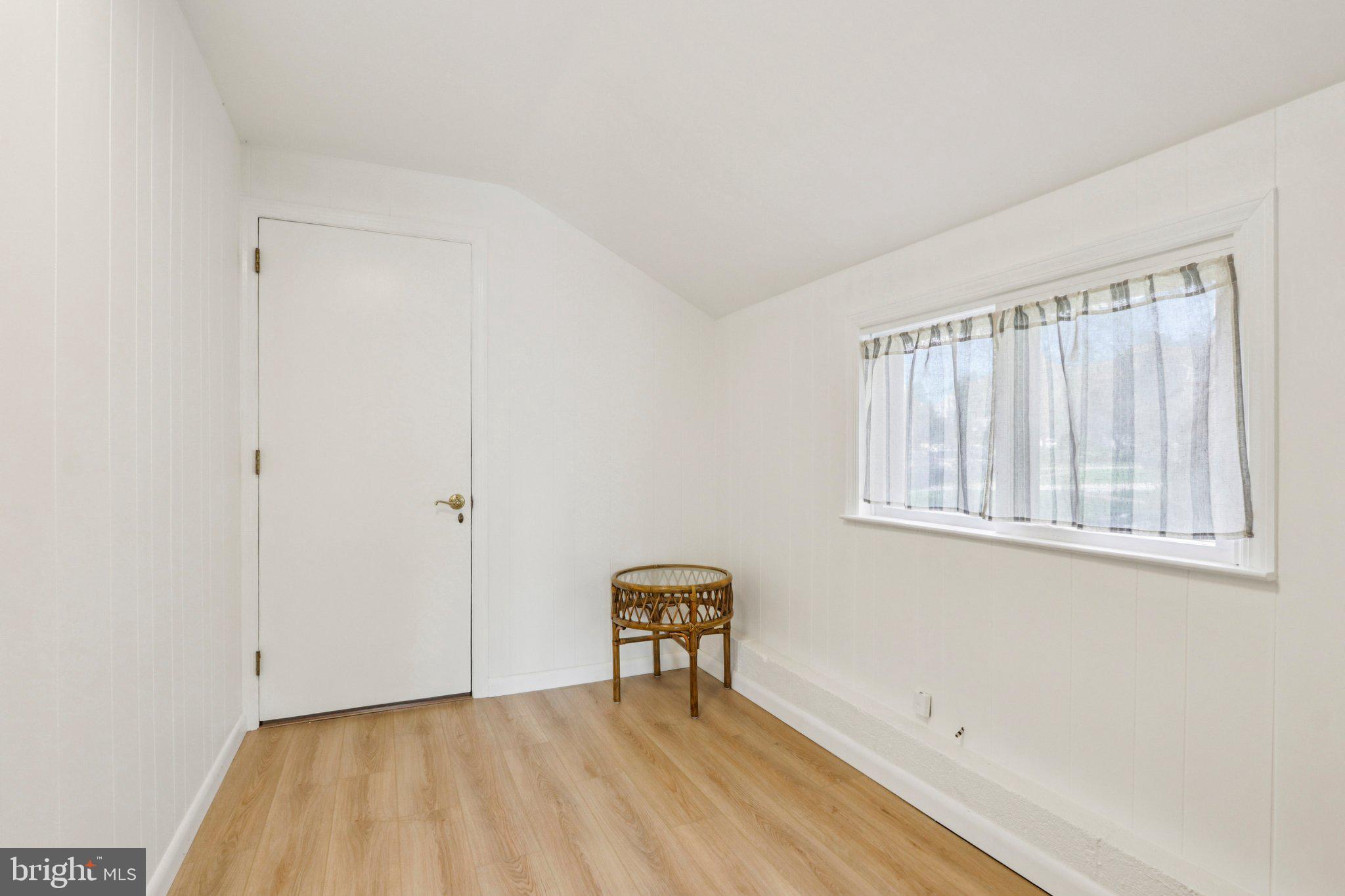 525 PELHAM ROAD