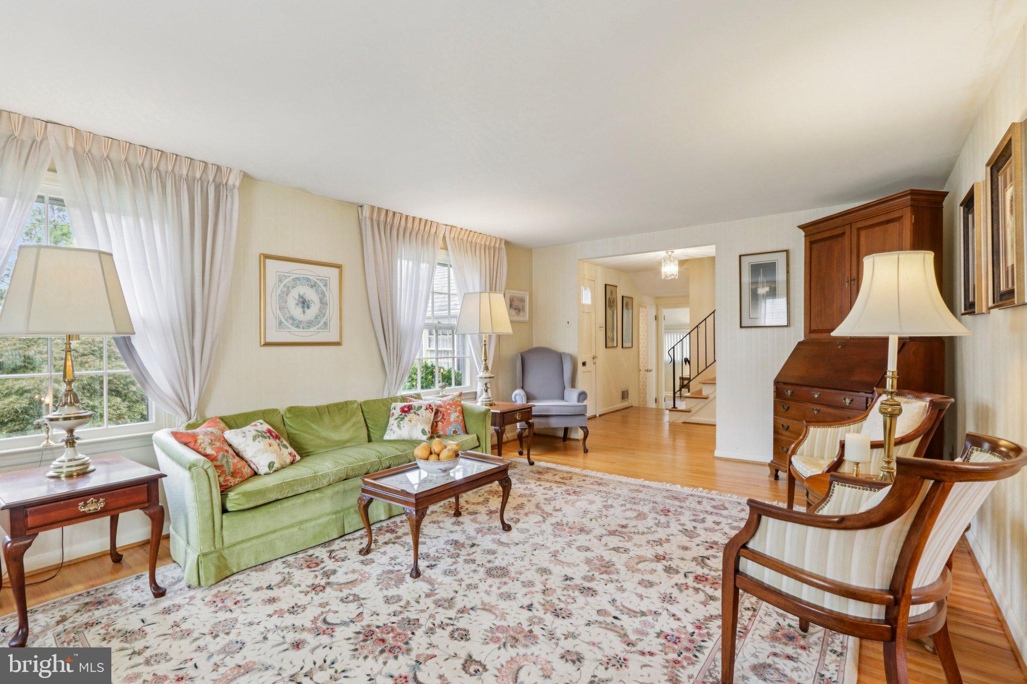 525 PELHAM ROAD
