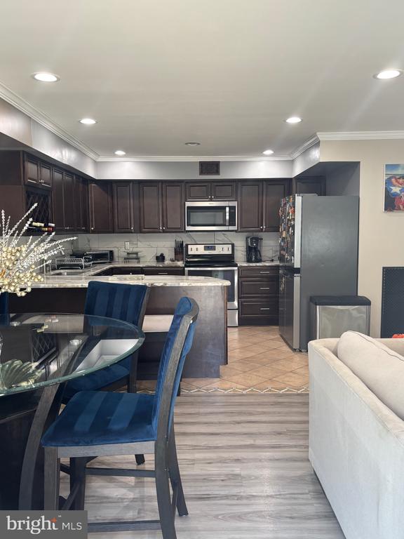60 HIGH MEADOWS DRIVE