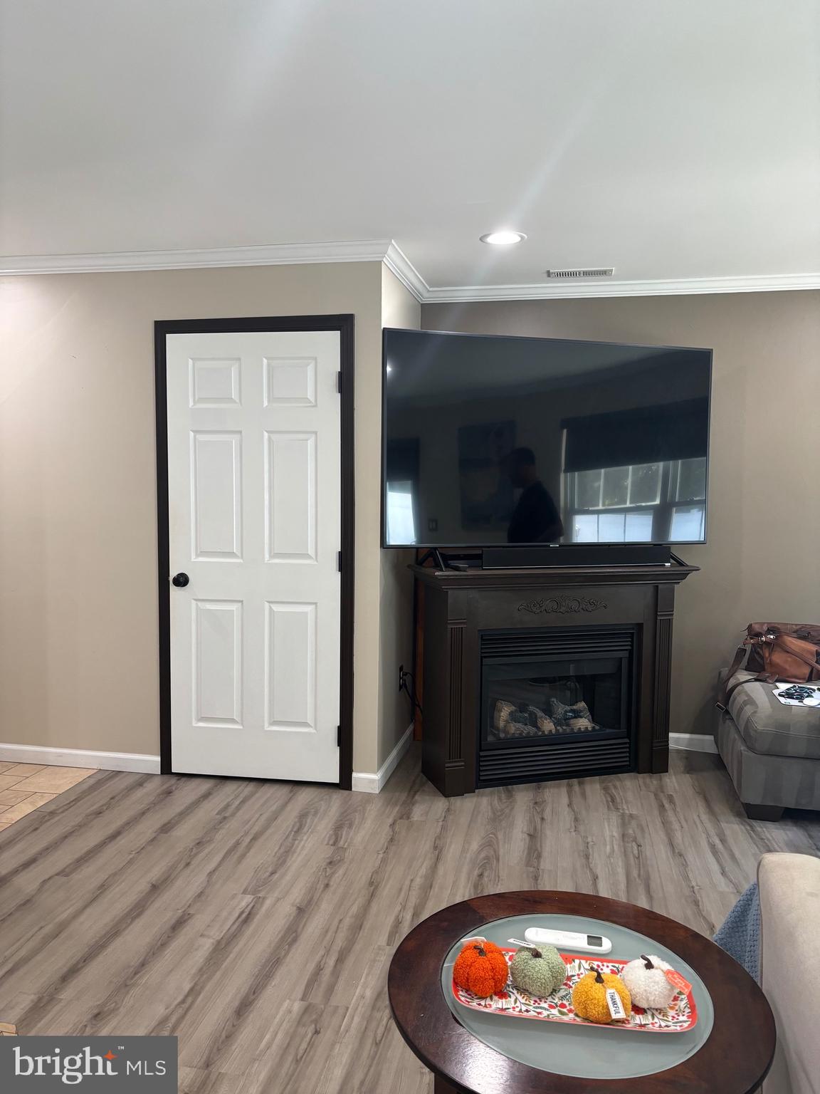 60 HIGH MEADOWS DRIVE