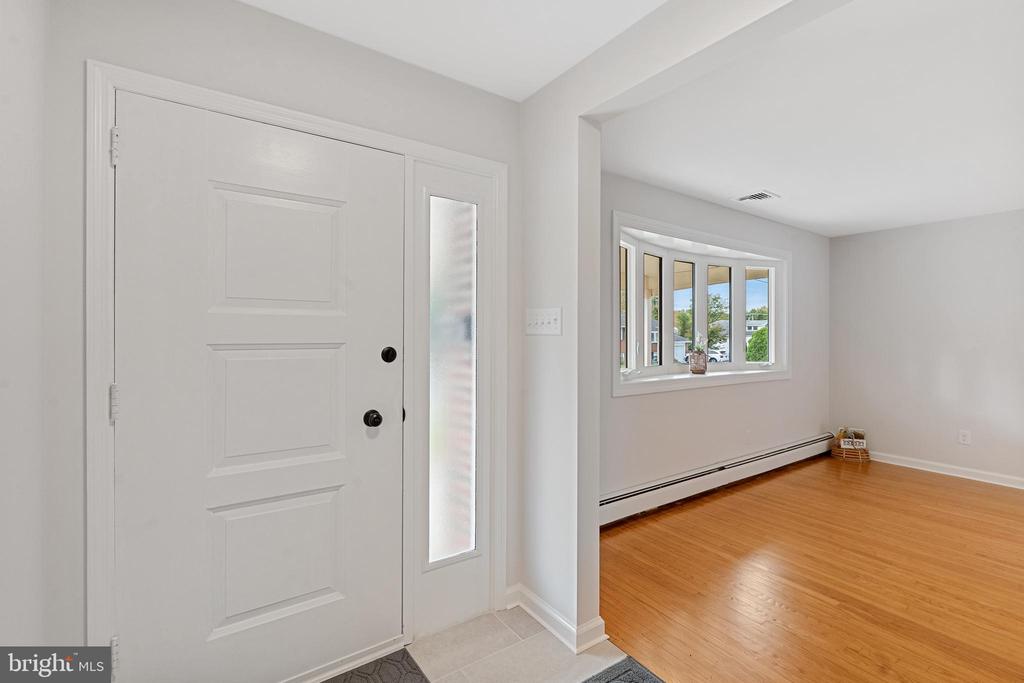 18 YALE AVENUE