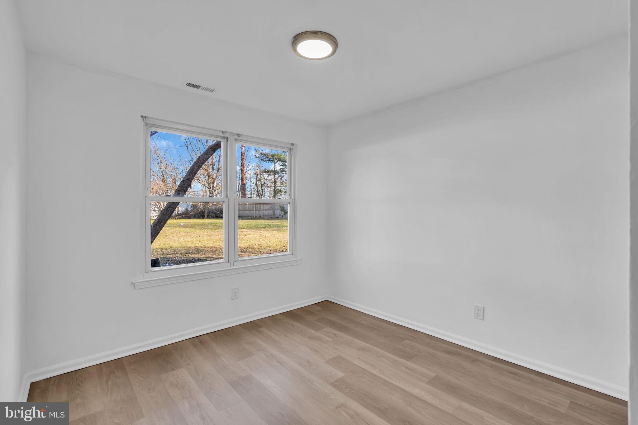 54 HOPEWELL LANE A