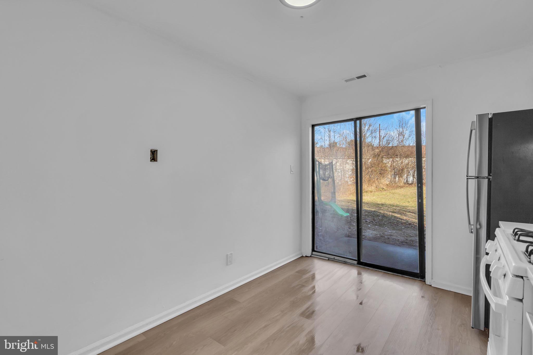 54 HOPEWELL LANE A