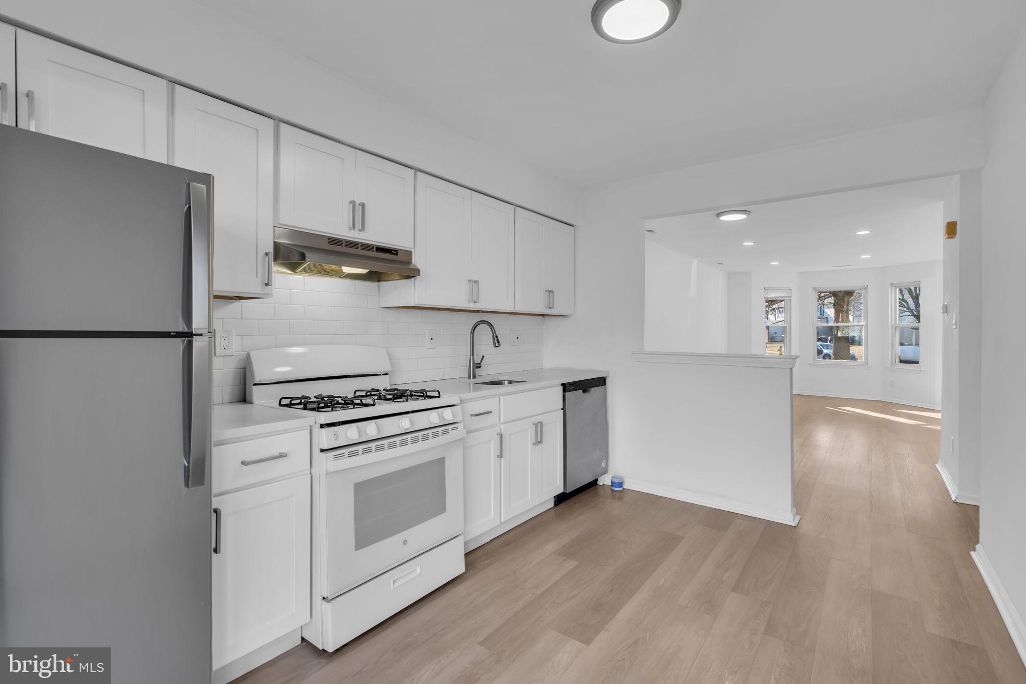 54 HOPEWELL LANE A