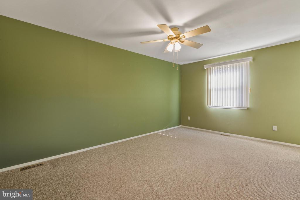 8221 CORBETT