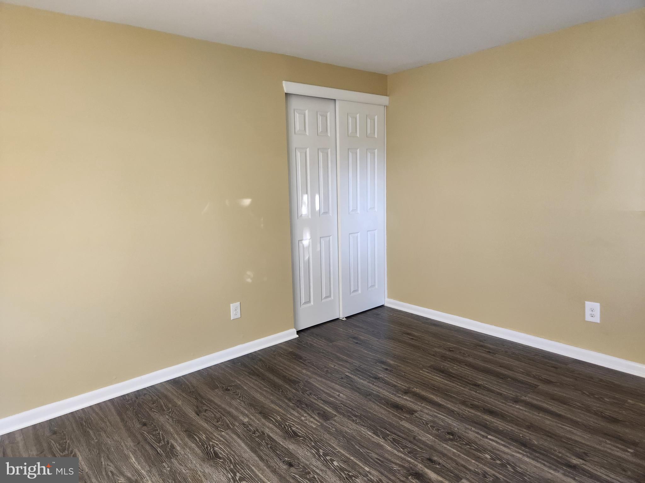 27 LILLIAN PLACE