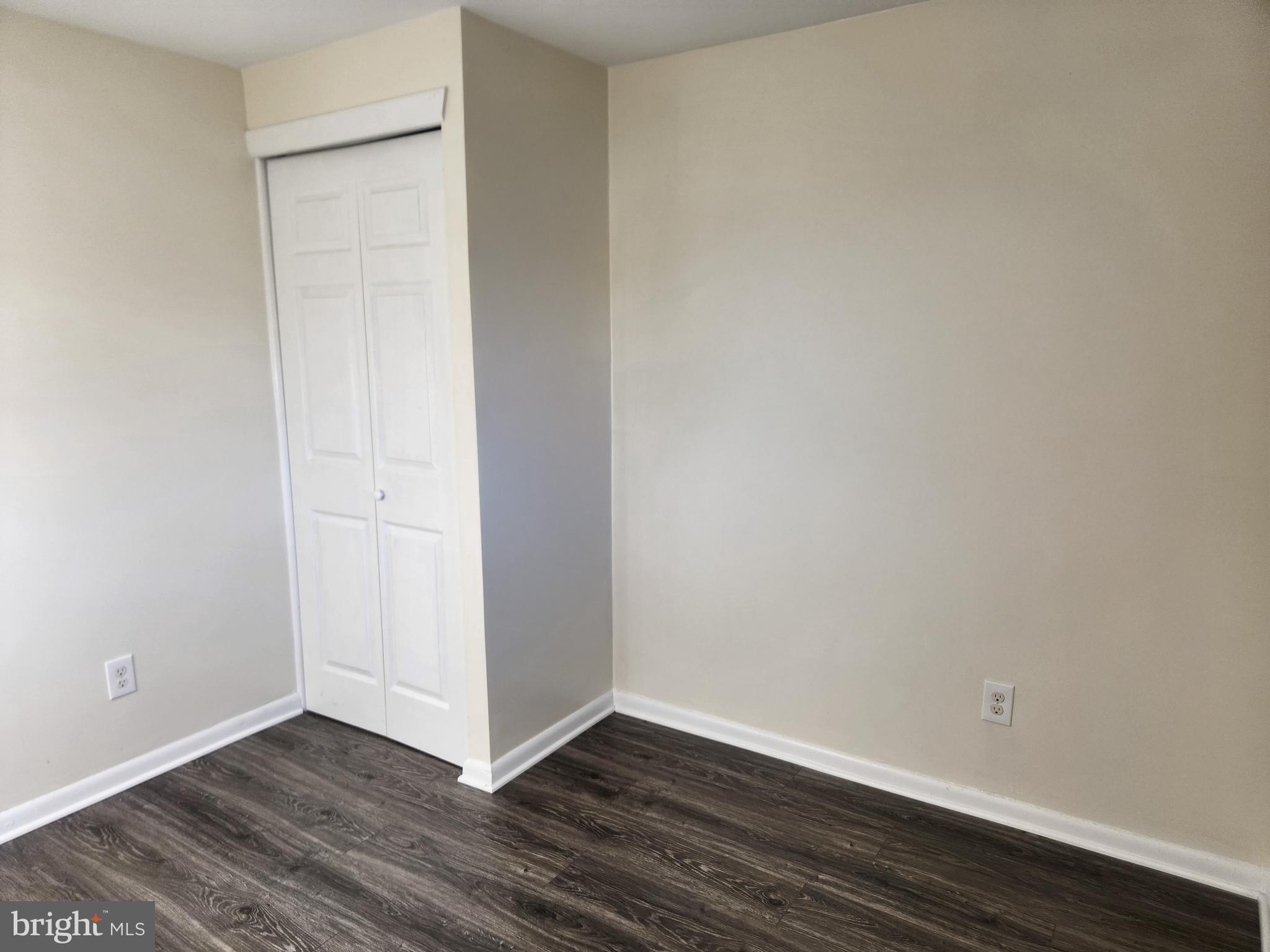 27 LILLIAN PLACE