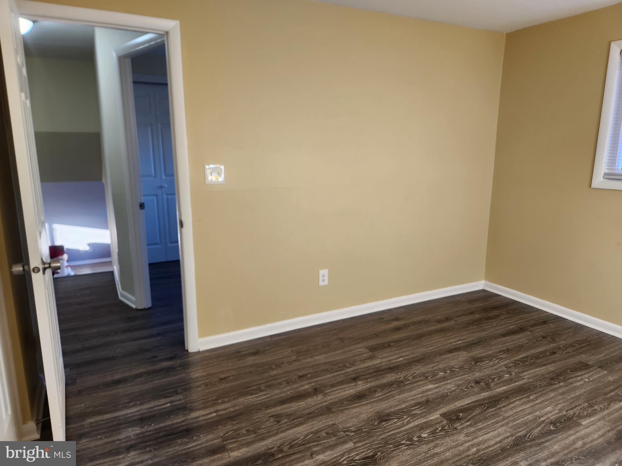 27 LILLIAN PLACE