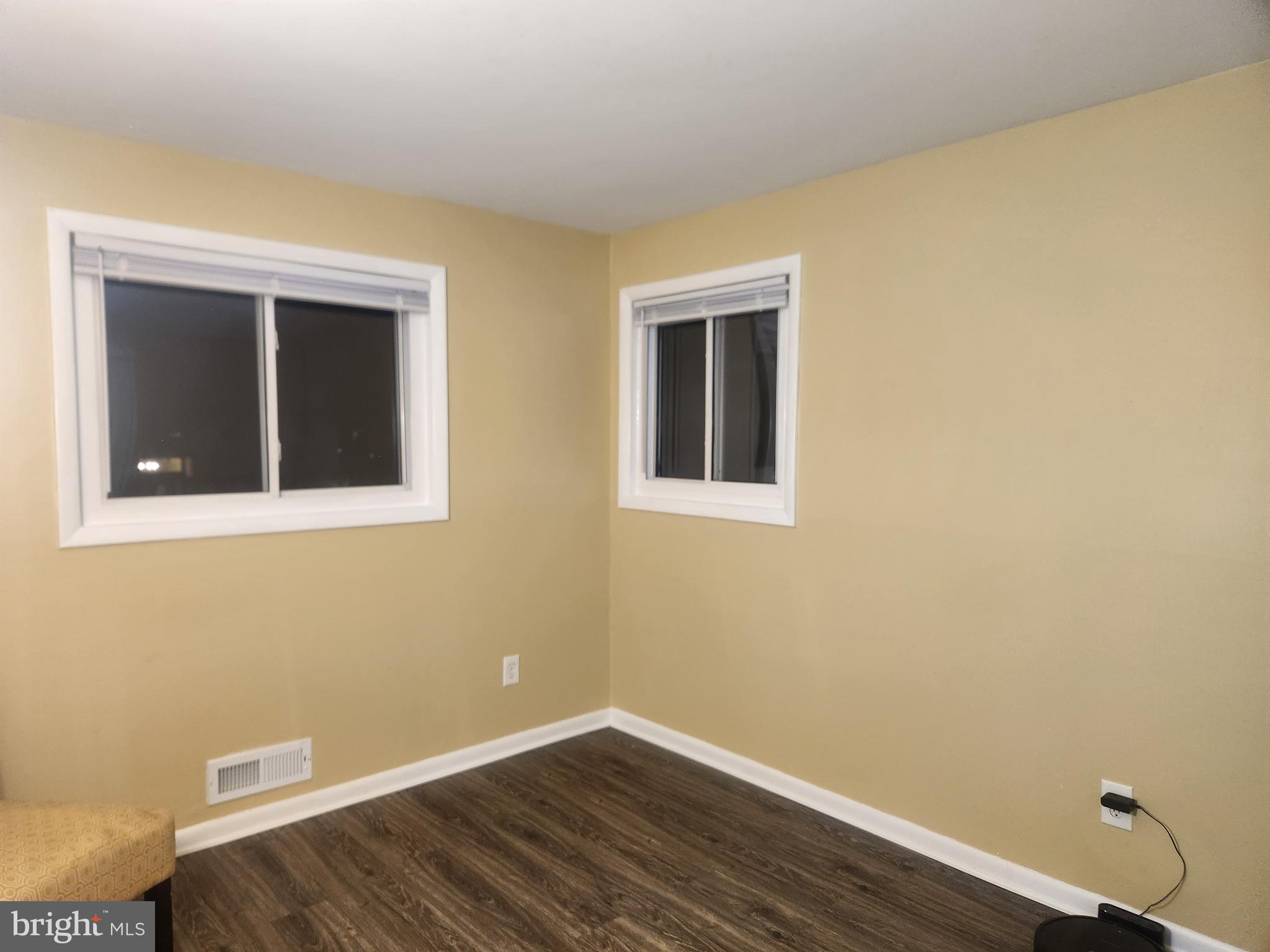 27 LILLIAN PLACE