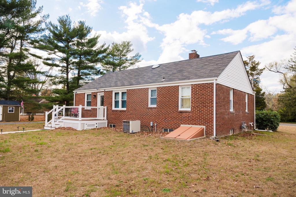 190 WATERFORD ROAD