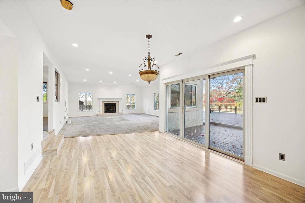 4 FAIRHAVEN COURT
