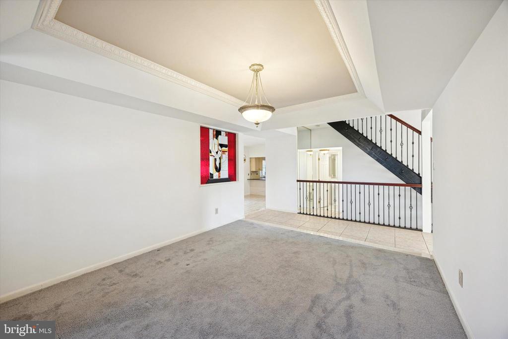 4 FAIRHAVEN COURT
