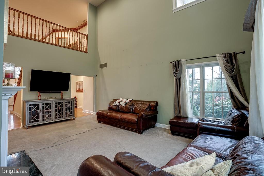 6 OAK RIDGE DRIVE