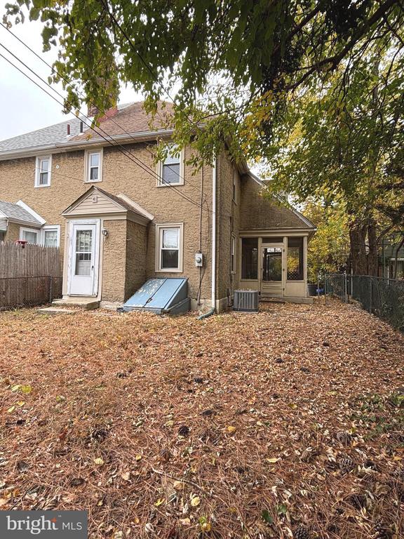215 HORTON AVENUE