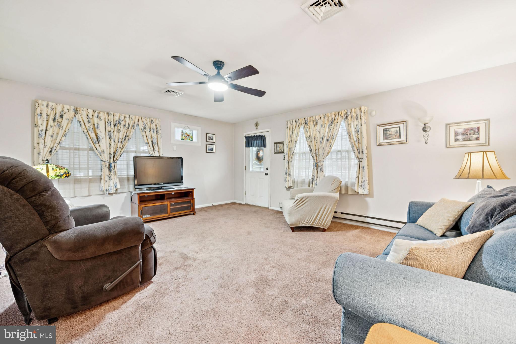 203 ELMTOWNE BOULEVARD
