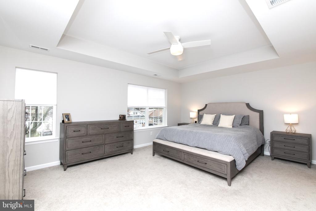105 VASSAR AVE