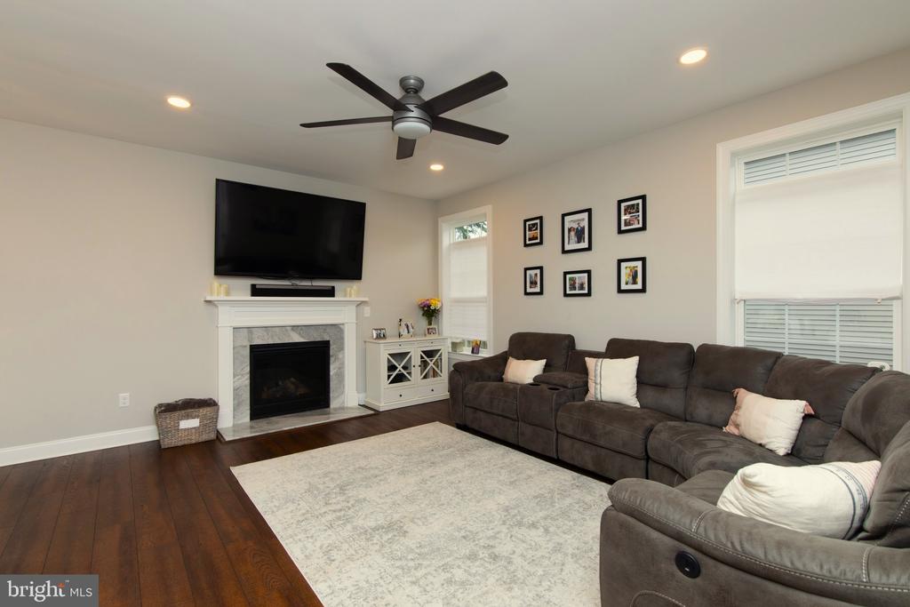 105 VASSAR AVE