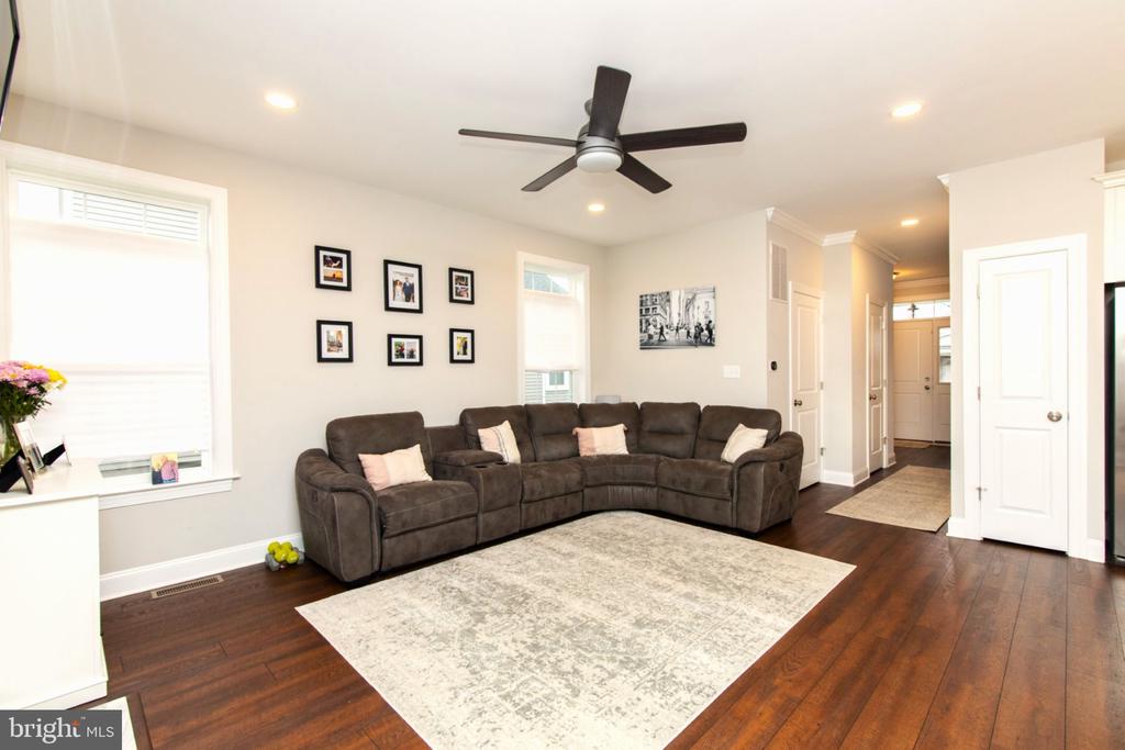 105 VASSAR AVE