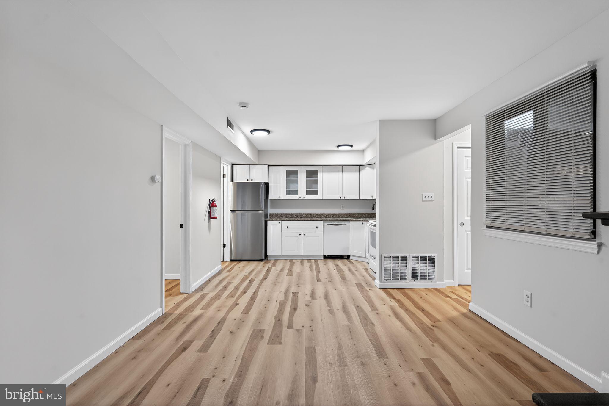 401 SHELBY COURT