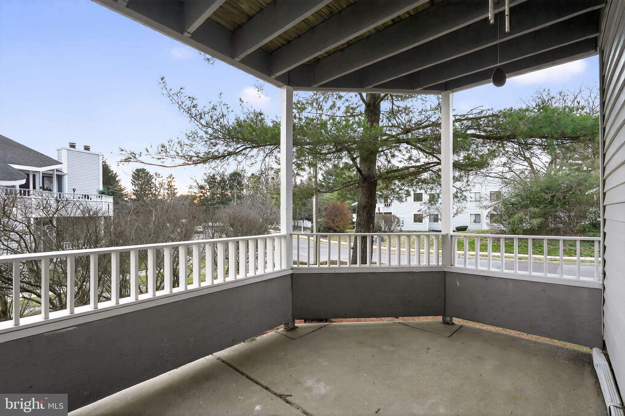 401 SHELBY COURT