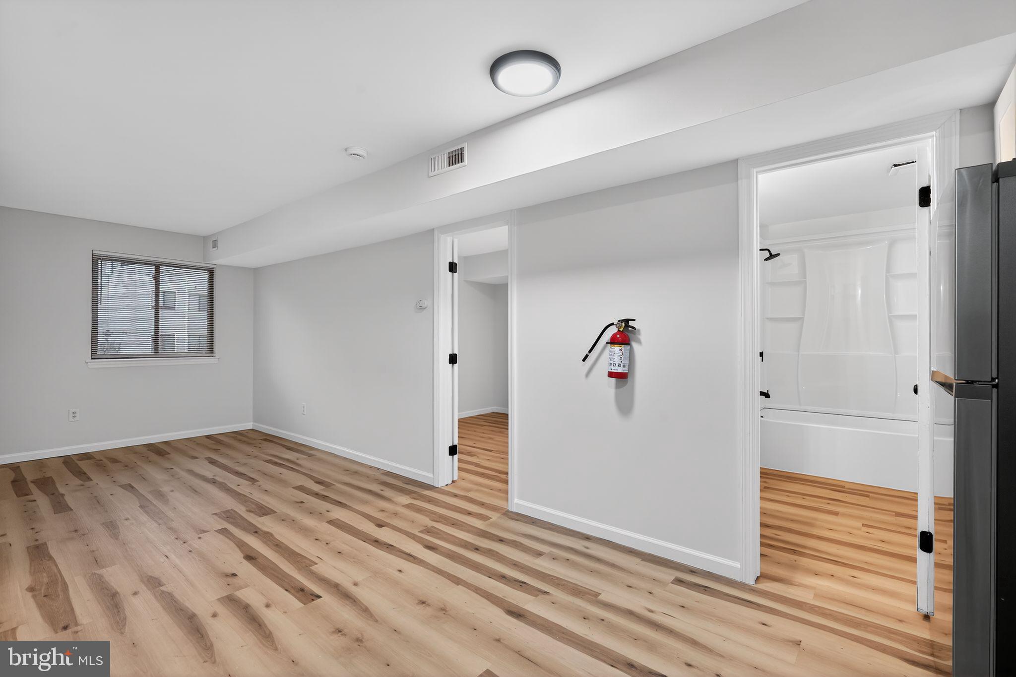 401 SHELBY COURT