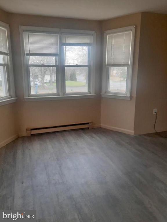 214 N BLACK HORSE PIKE C